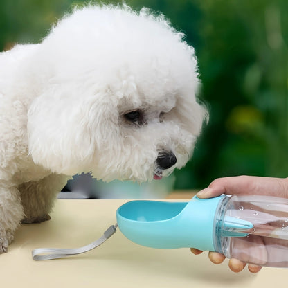 Bouteille d'eau et nourriture pour chien | HydroSnack™